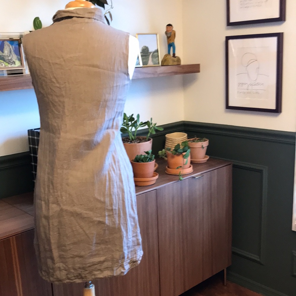 knee length dresses for ladies Lina Tomei Grey Linen dress Size L – The Wardrobe main image 1